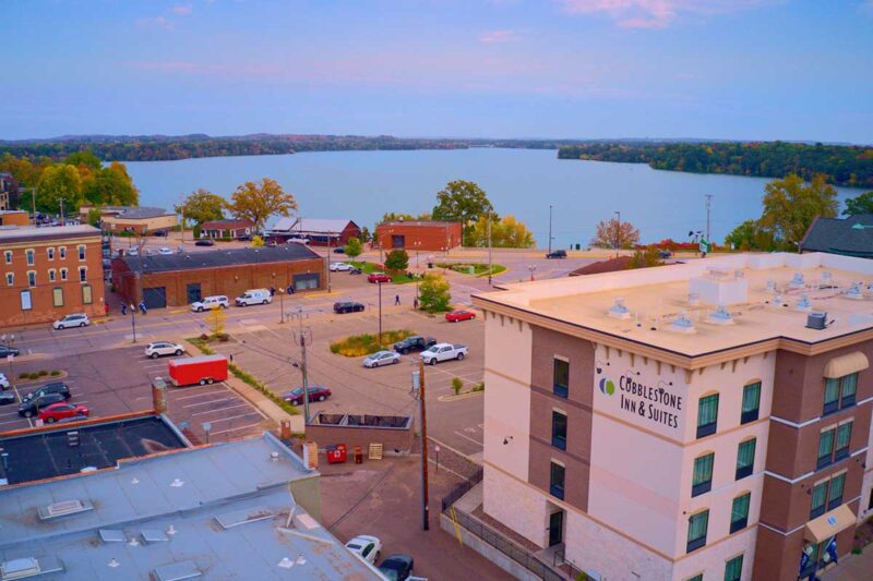 Cobblestone Inn CapVest, LLC