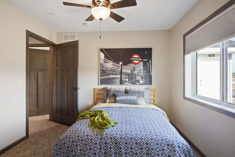 Peregrine Terrace 47 Unit3 16