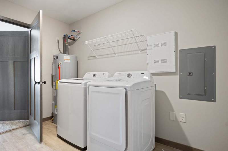 Peregrine Terrace 57 Unit3 26