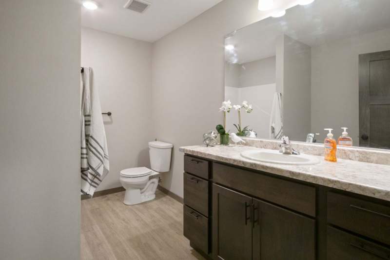 Peregrine Terrace 58 Unit3 27